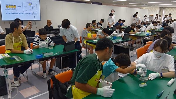 【島根県出雲市】島根富士通で小・中学生の親子向け「FMVパソコン組み立て教室」開催！AI体験も