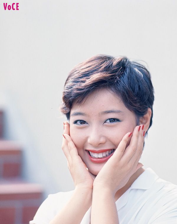 夏目雅子さん