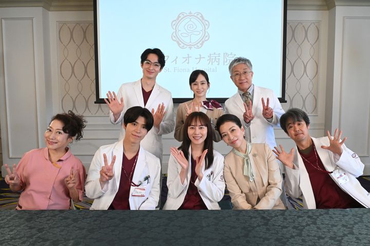 ドラマ『ファーストクライ 母子救命救急班』クランクインの様子 （C）日本テレビ width=