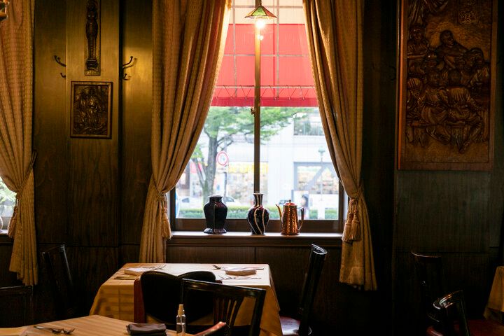 横浜に来たら一度は訪れてみたいクラシカルな北欧料理の店「スカンディヤ」