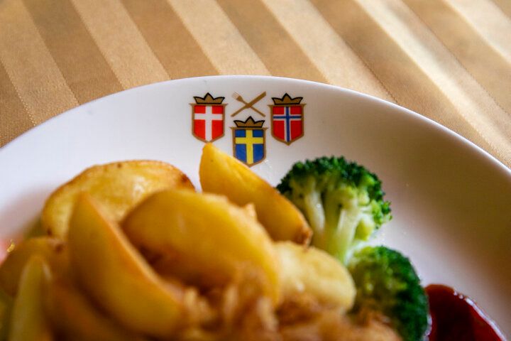 横浜に来たら一度は訪れてみたいクラシカルな北欧料理の店「スカンディヤ」
