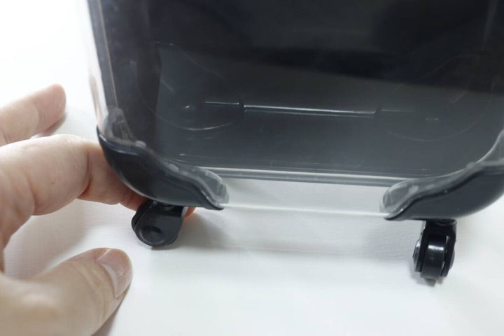 ミニキャリーケース型小物入れ（黒、白、紫） 車輪部分