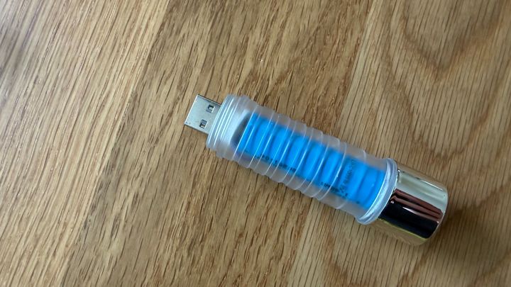 100均の懐中電灯を5商品買ってみた！【ダイソー・キャン★ドゥ・セリア】明るさや使いやすさをレビュー