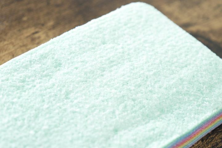 はがせる吸水スポンジ 素材感