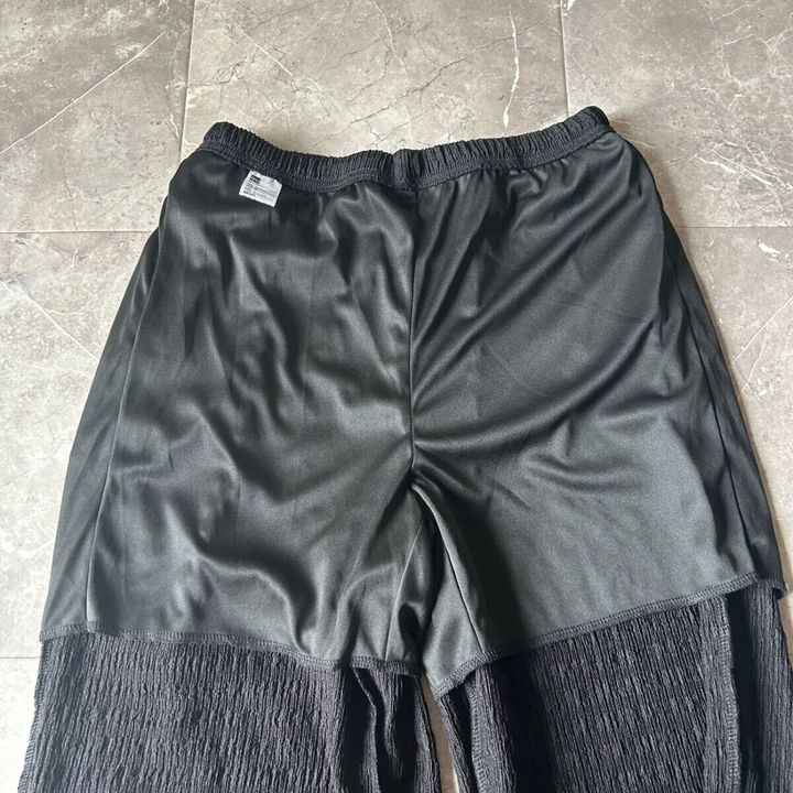 GU シャーリングアンクルパンツ ポケットディテール
