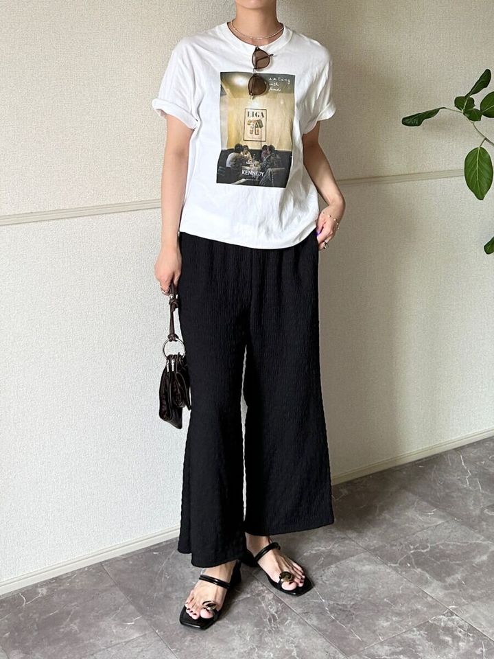 GU シャーリングアンクルパンツ Tシャツ合わせカジュアルコーデ