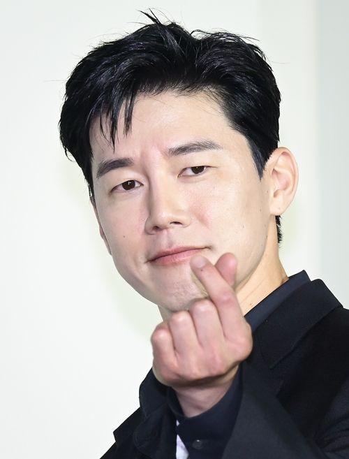 キム・ムヨル