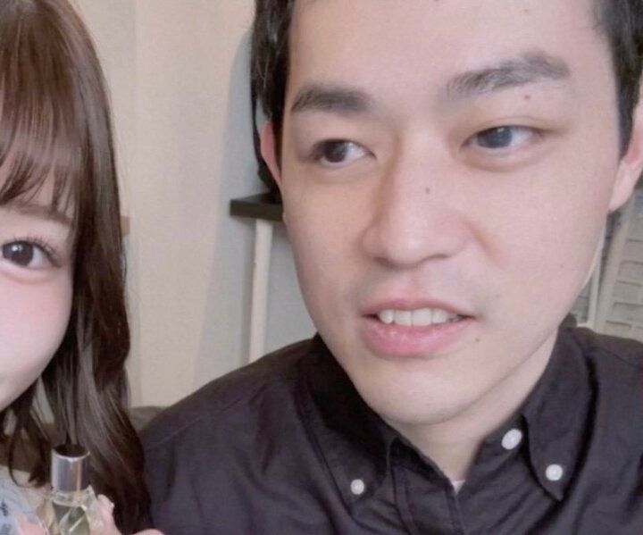 【写真・画像】盲目のピン芸人、ベタ惚れしたセクシー女優とデート＆連絡先を交換するも衝撃の結果に 1枚目