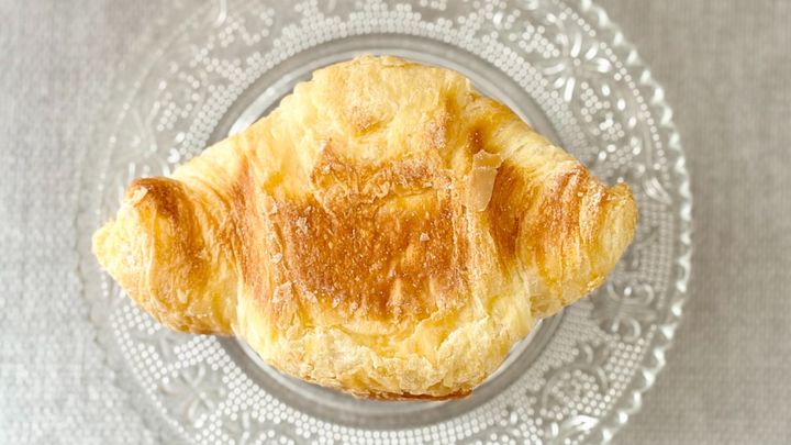 もうスイーツじゃん……【セブン】冷やして食べるパンがおいしすぎる