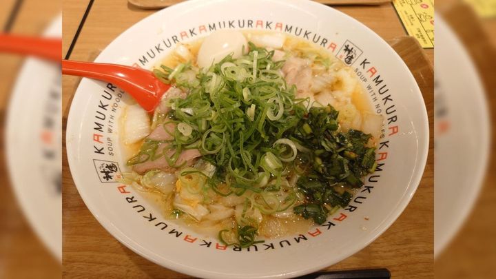 思い出が詰まった特別な味！ 白菜たっぷりの優しいラーメン