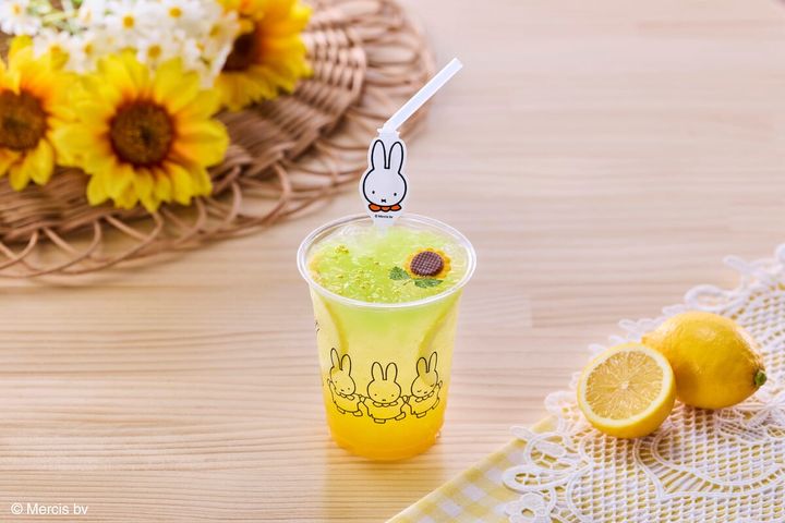 ミッフィーのひまわりソーダ