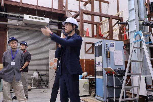 大地震から我が家を守る！木造住宅向け制振装置evoltzが震度7連続加振実験で高耐久力を実証