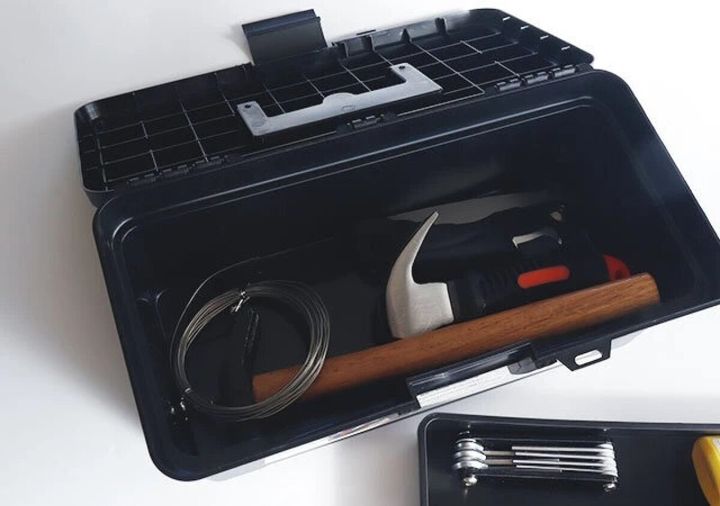 ダイソーの工具箱（16cm×32cm×12.5cm）の使用例