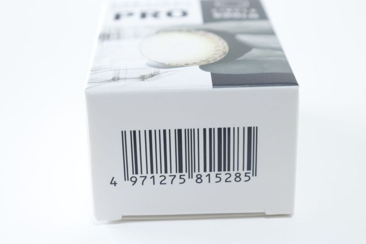 ダイソー充電式COBライトProパッケージ側面のバーコード