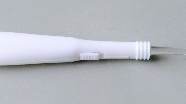 ダイソーの「耳かき」4商品をレビュー！耳かきカメラは売ってる？