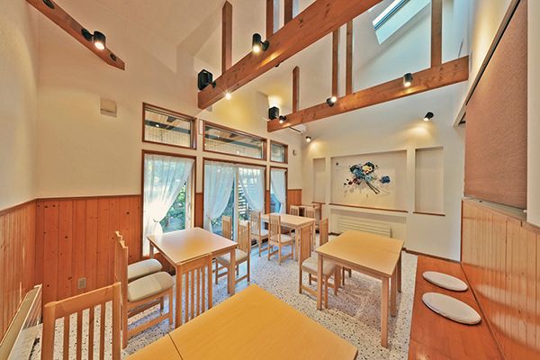 【北海道旭川市】「和食庭園 小城」リニューアル。庭園を望む和の空間はそのままに全席テーブル席へ