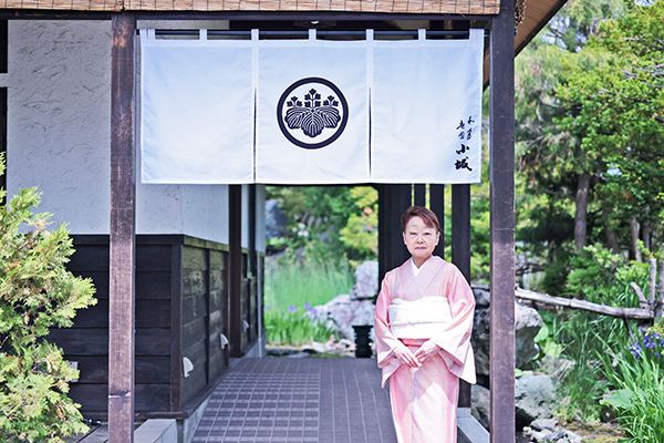 【北海道旭川市】「和食庭園 小城」リニューアル。庭園を望む和の空間はそのままに全席テーブル席へ