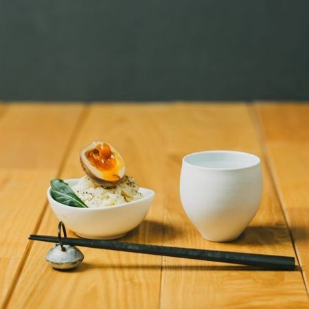 お湯割り専用酒器「酎呑み」が誕生！有田焼の技術で焼酎をもっとおいしく身近に楽しむ