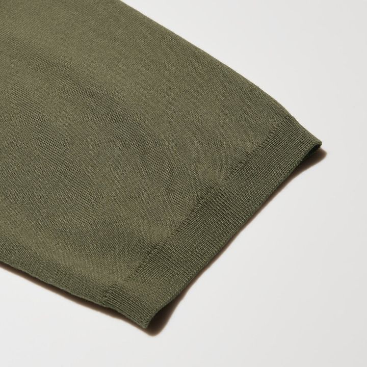 ウォッシャブルニットポロセーター 袖口リブより