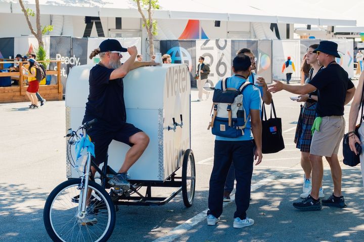 給水自転車