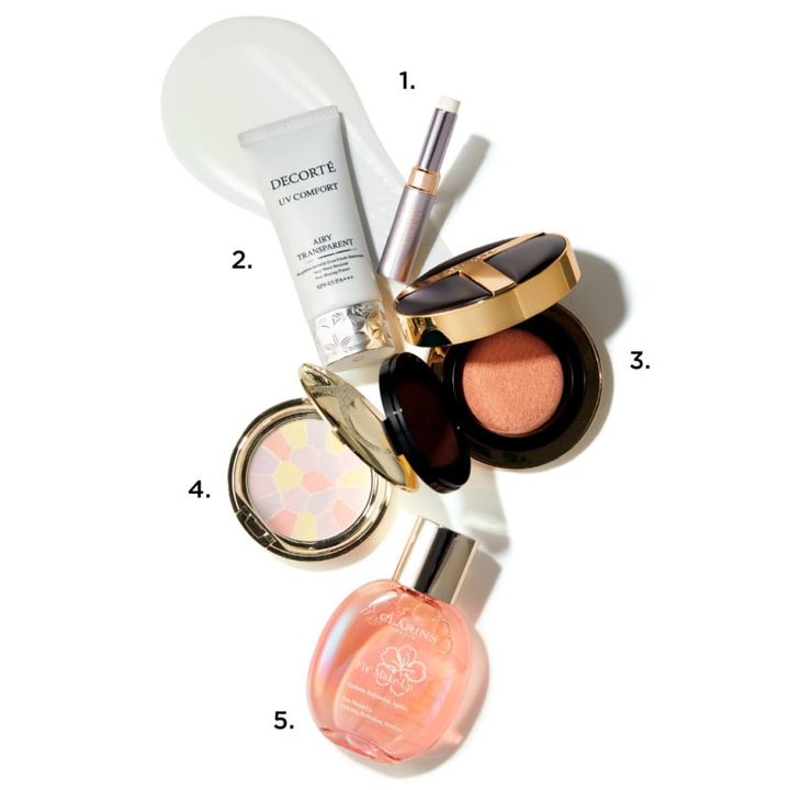 1.アルビオン スタジオ ポアカバー パウダースティック（アルビオン） 2.UV コンフォート エアリー トランスペアレント SPF45・PA+++ UV耐水性★★（コスメデコルテ） 3.アーキテクチャー ラディアンス ハイドレーティング クッション ファンデーション SPF 50 SPF50・PA+++（トム フォード ビューティ） 4.ラ プードル オートニュアンス Ⅸ（エレガンス コスメティックス） 5.フィックス メイクアップ NFB（クラランス）