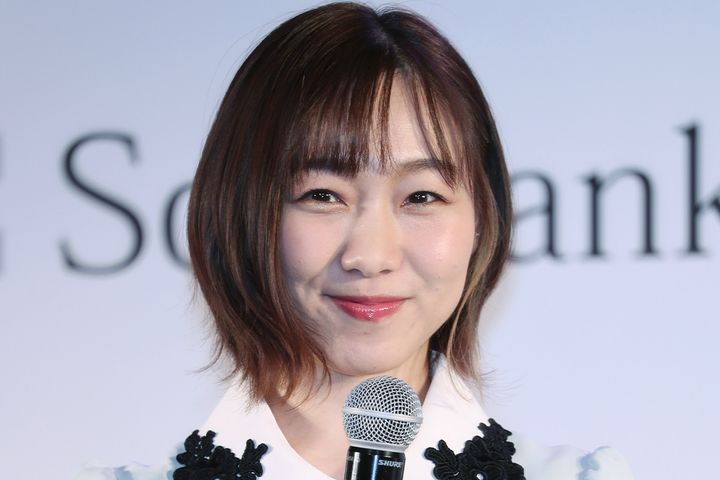 須田亜香里さん（2020年1月16日、時事）