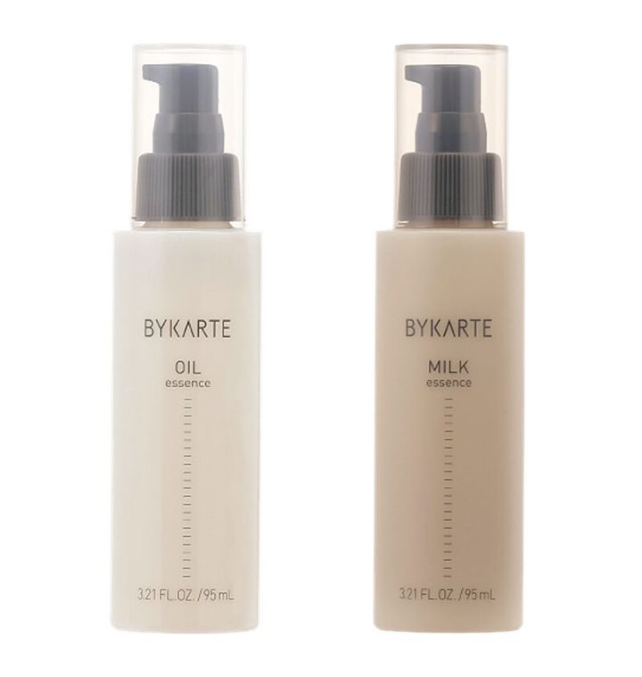 （右）バイカルテ エッセンスミルク 95mL ¥3,300（サロン専売品） （左）バイカルテ エッセンスオイル 95mL ¥3,300（サロン専売品）／ともにホーユープロフェッショナル