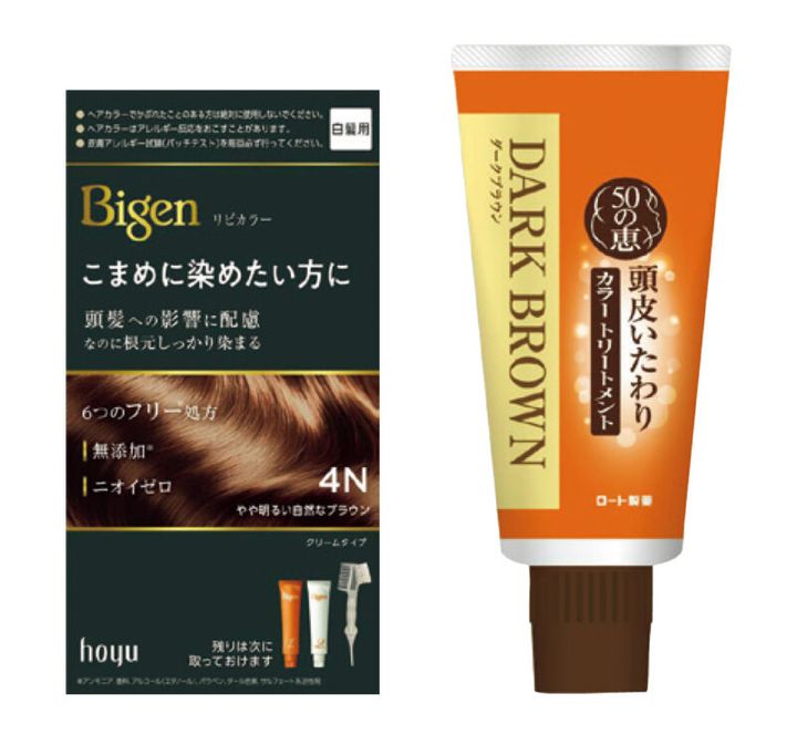 （右）色持ち１週間のカラートリートメント。サロン染めの合間のリタッチにもおすすめ！50の恵 頭皮いたわりカラートリートメント 全4色 150g ¥1,650／ロート製薬 （左）ダメージを受けた大人髪のキューティクルを保護する成分を配合した白髪染め。ビゲン リピカラー［医薬部外品］ 全7色 1剤40g＋２剤40g ¥800（編集部調べ）／ホーユー