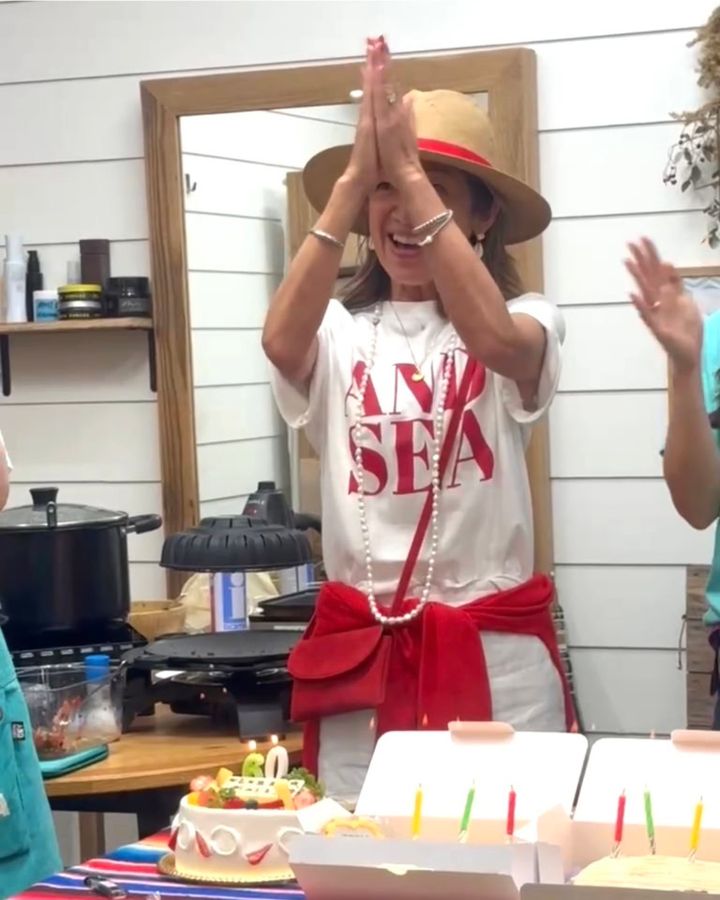 還暦パーティーは