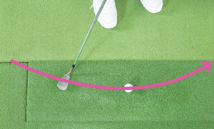 “正しいボールの位置”はどこ？アプローチの超基本をレッスン