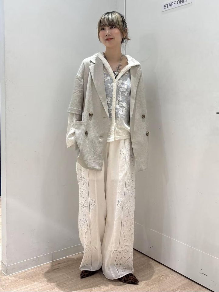 画像1: 出典：and ST