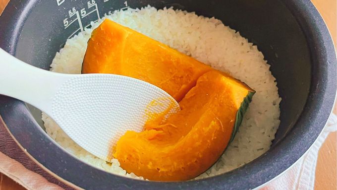 【ドボンと浸けるだけレシピ】なにもしたくない日でも、これなら何とか用意できるかも!? 「かぼちゃご飯」の作り方・なにもしたくない日のひらめきレシピ2の画像7