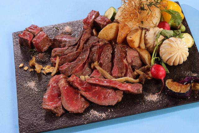 国産牛肉の鉄板焼き