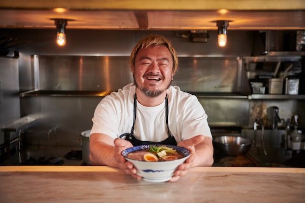 天下一品、鳥羽周作シェフとともに追求した夏だけの贅沢な冷やし麺を発売