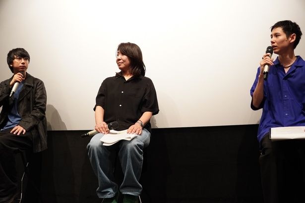 【写真を見る】ホラーユニット「バミューダ3」が登場。トークイベントの様子