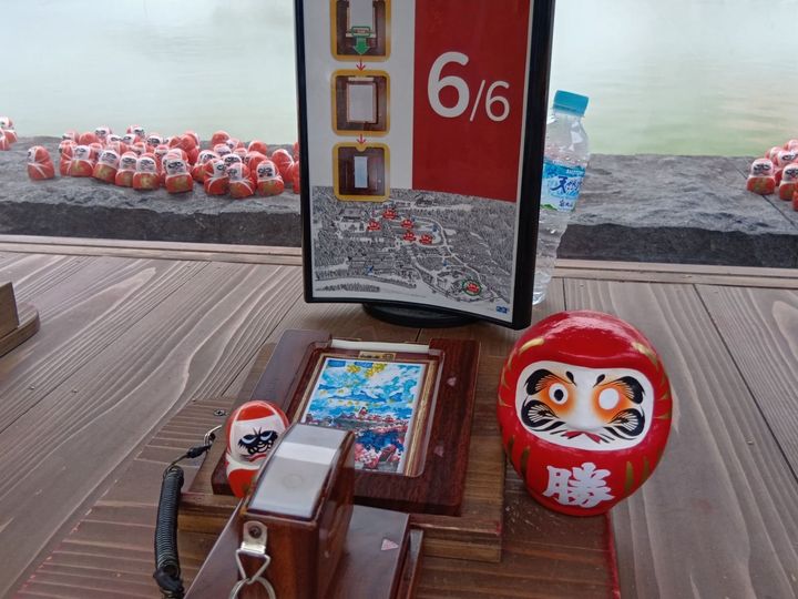 だるまバージョンの不気味で不思議なダルマミャクミャク？！【勝尾寺】というだるまで有名なお寺で発見！