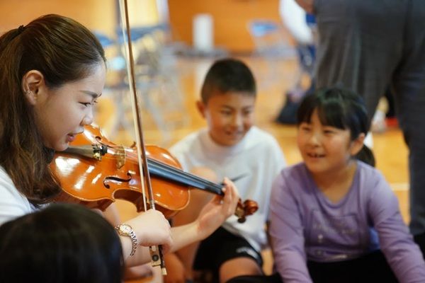 【岩手県盛岡市】子どもたちが合唱を披露！「東北の夢プロジェクト 楽しいオーケストラin岩手」開催