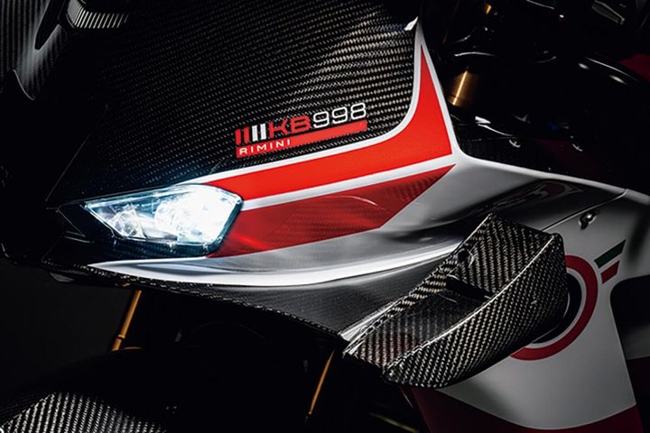 bimota KB998 Riminiのフロントマスク