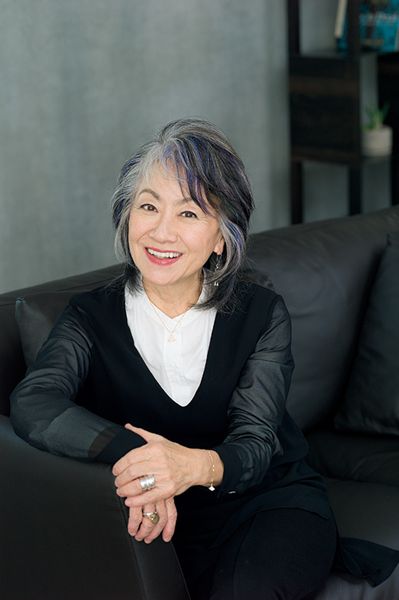 グレイヘア奈良橋陽子
