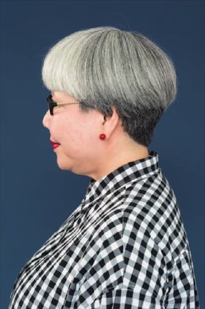 グレイヘア関 登美横