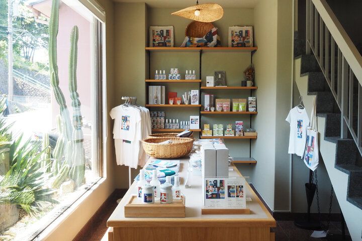 青い海と森を眺めて絶景ランチ♪ 隠れ家カフェ＆レストランで過ごす、おだやかな真鶴時間「CAFE＆RESTAURANT燈下」 