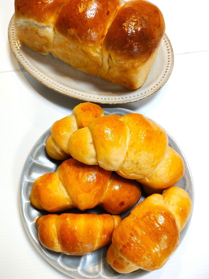 【毎日食べたいスタメン！】ミルクバターロール～太白ごま油～