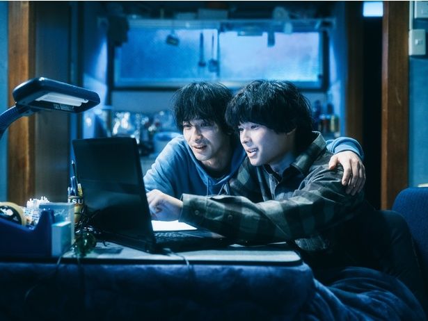 【写真を見る】松村北斗、中村アン、濱田岳ら新キャスト演じるキャラクターを切り取った場面写真も到着 [c]2026「汝、星のごとく」製作委員会 [c]凪良ゆう／講談社 