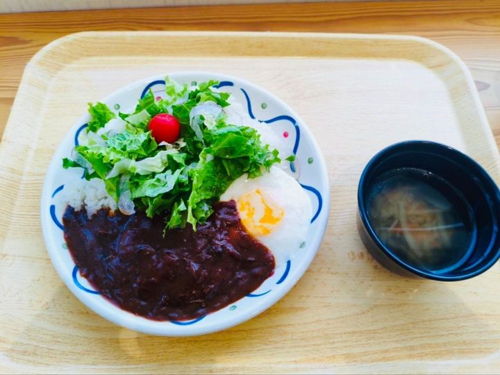 意外と知らないかも！都心のど真ん中で名店のご飯がありえない価格で食べられる！