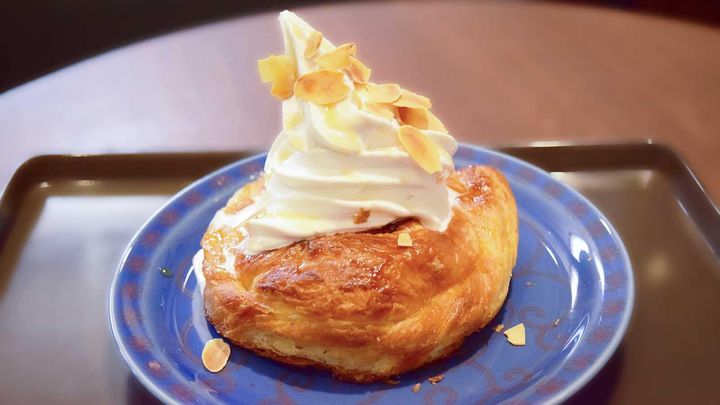 サンマルクカフェ「デニブラン キャラメルナッツ」