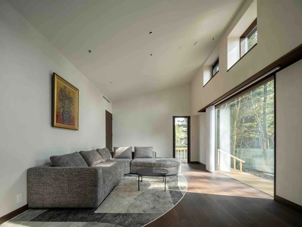 【長野県】軽井沢町の一棟貸しヴィラ「The Villa Nobilis Karuizawa」が宿泊予約受付を開始！