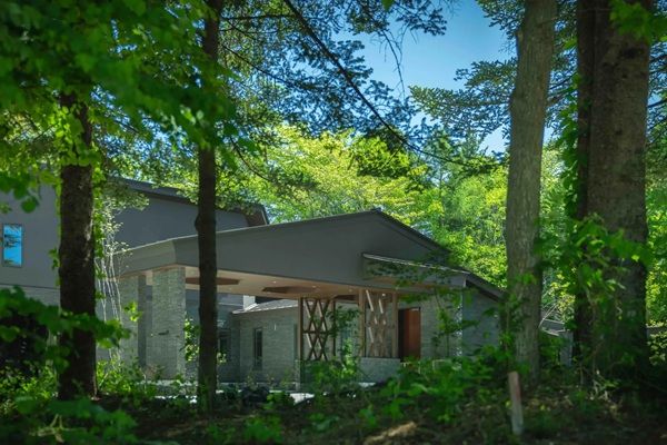 【長野県】軽井沢町の一棟貸しヴィラ「The Villa Nobilis Karuizawa」が宿泊予約受付を開始！