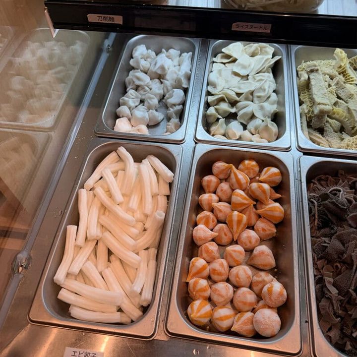 色合いも面白い麻辣湯の具材たち