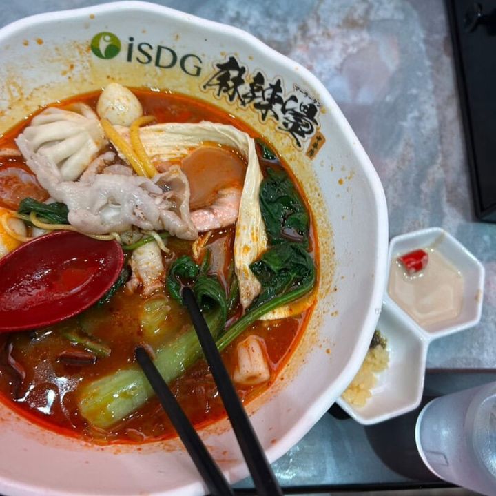 薬味バーで自由に味変。担々麺にもできる？