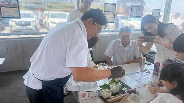 【兵庫県淡路市】淡路島・岩屋で一般立入禁止の競り場を巡るしらすツアー開催！２時間で自由研究を解決